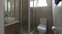 Main Bathroom - 4 square meters of property in Karenpark