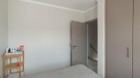 Bed Room 2 - 10 square meters of property in Karenpark