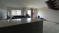 Kitchen - 12 square meters of property in Karenpark