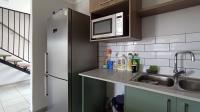 Kitchen - 12 square meters of property in Karenpark