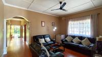 Lounges - 25 square meters of property in Glenwood - DBN