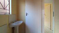 Bathroom 1 of property in Soshanguve East