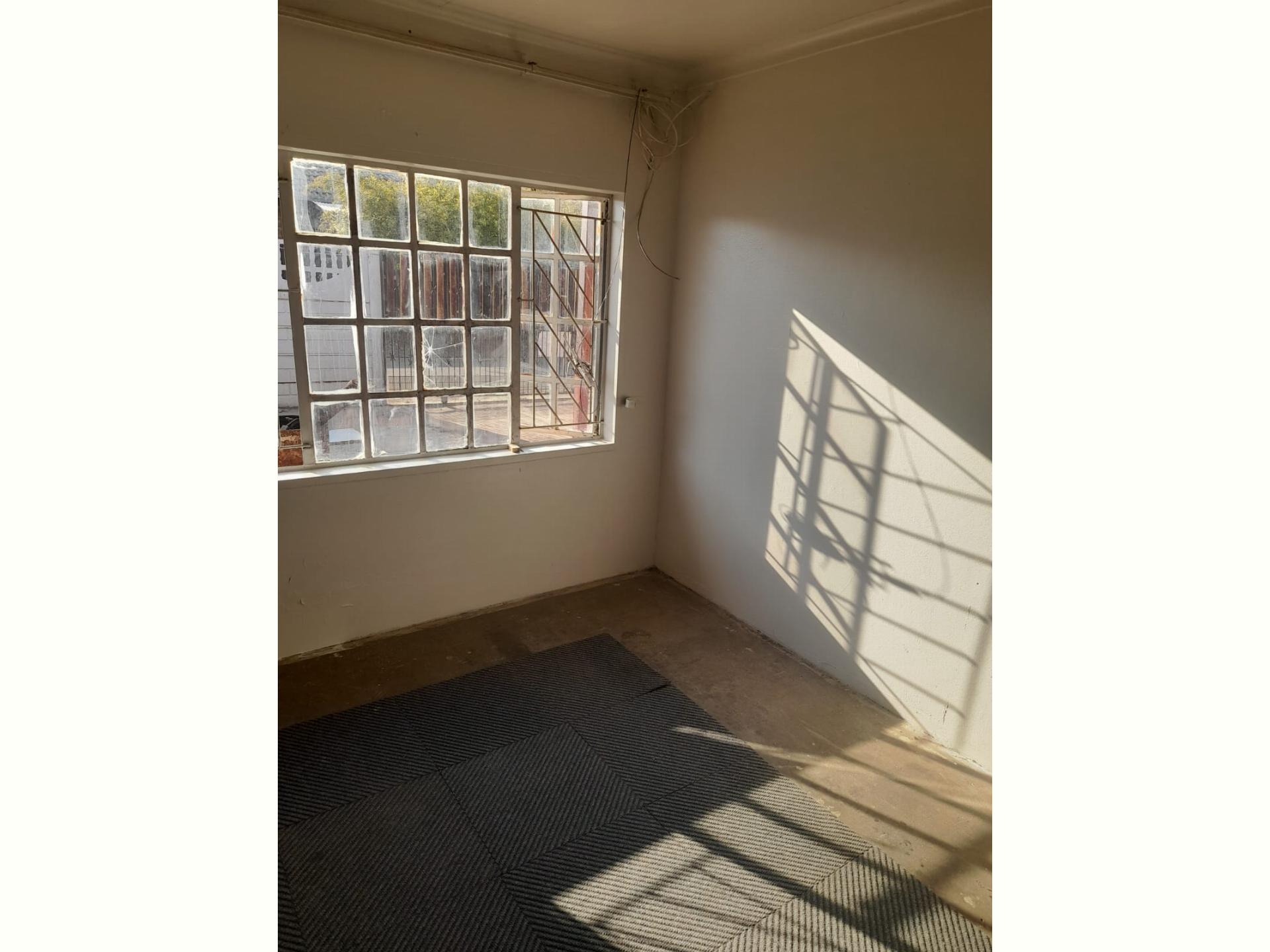  of property in Elandspoort