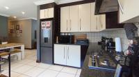 Kitchen - 10 square meters of property in Northcliff