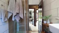 Bathroom 1 - 6 square meters of property in Northcliff