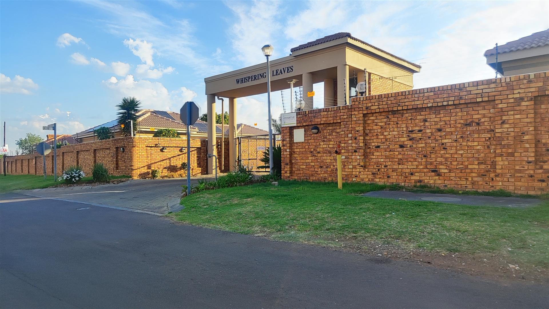 Front View of property in Newmarket Park