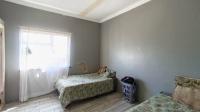 Bed Room 2 - 15 square meters of property in Glenwood - DBN