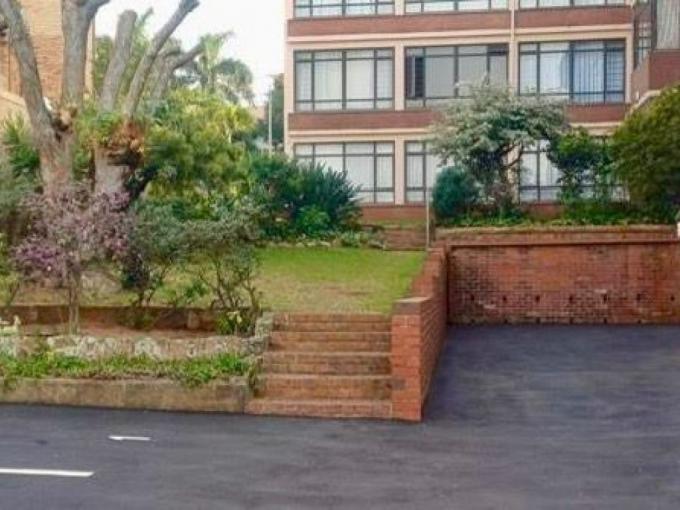 2 Bedroom Apartment for Sale For Sale in Amanzimtoti  - MR658282