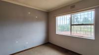 Bed Room 1 - 12 square meters of property in Berton Park