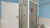 Bathroom 1 - 6 square meters of property in Florida Glen