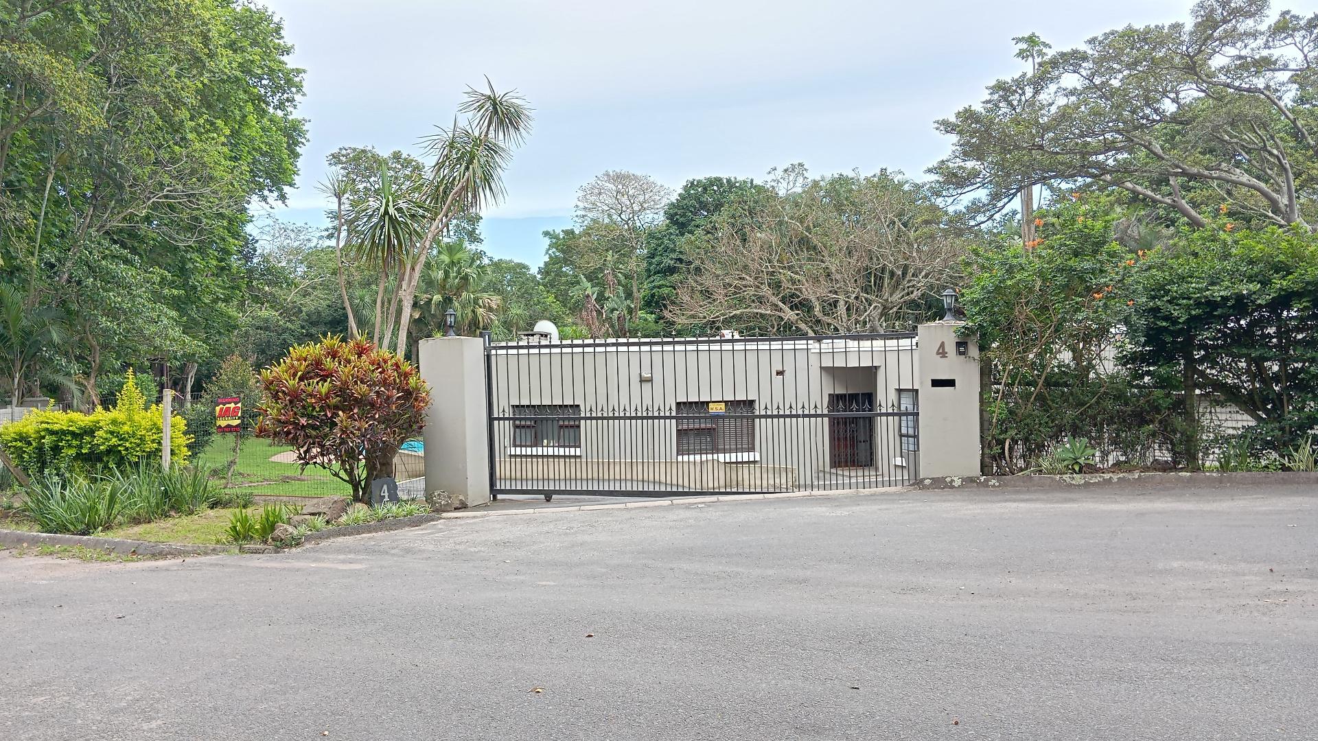 Front View of property in Woodside