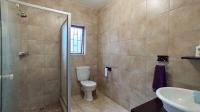 Bathroom 1 - 8 square meters of property in Woodside