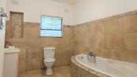 Bathroom 2 - 7 square meters of property in Woodside