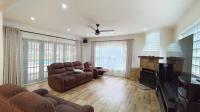 TV Room - 28 square meters of property in Woodside