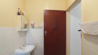 Bathroom 1 - 5 square meters of property in Ferndale - JHB