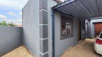 Flatlet of property in Klippoortjie AH