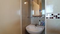 Bathroom 1 - 6 square meters of property in Bryanston