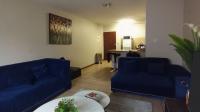 Lounges - 18 square meters of property in Annlin West