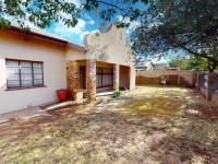 4 Bedroom 1 Bathroom House for Sale for sale in Upington