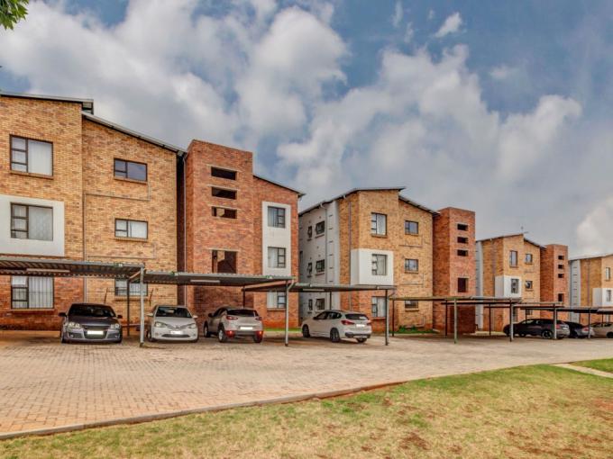 2 Bedroom Apartment for Sale For Sale in Northgate (JHB) - MR658455