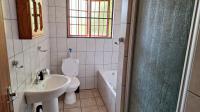 Bathroom 1 of property in Harrismith