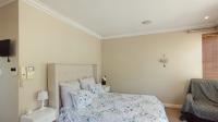 Main Bedroom - 33 square meters of property in Edenburg - Jhb