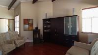 Lounges - 68 square meters of property in Edenburg - Jhb