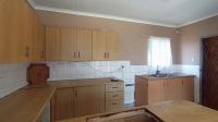 Kitchen - 14 square meters of property in Riamarpark