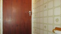 Bathroom 2 - 2 square meters of property in Greenhills