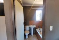 Bathroom 1 of property in Soshanguve