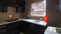 Kitchen - 7 square meters of property in Soshanguve