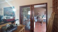 Entertainment - 22 square meters of property in Eldoraigne