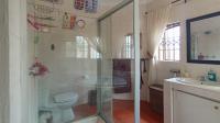 Main Bathroom - 9 square meters of property in Eldoraigne