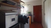 Kitchen - 25 square meters of property in Eldoraigne