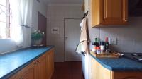 Kitchen - 25 square meters of property in Eldoraigne