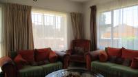 Lounges - 23 square meters of property in Ennerdale