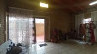 Lounges - 37 square meters of property in Danville