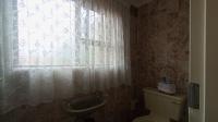 Bathroom 1 - 13 square meters of property in Danville