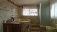 Bathroom 1 - 13 square meters of property in Danville