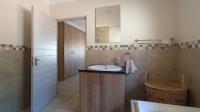 Main Bathroom - 7 square meters of property in Equestria