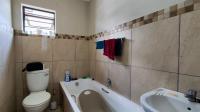 Bathroom 1 - 4 square meters of property in Albertsdal