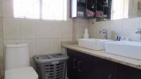 Main Bathroom - 7 square meters of property in Lenasia South