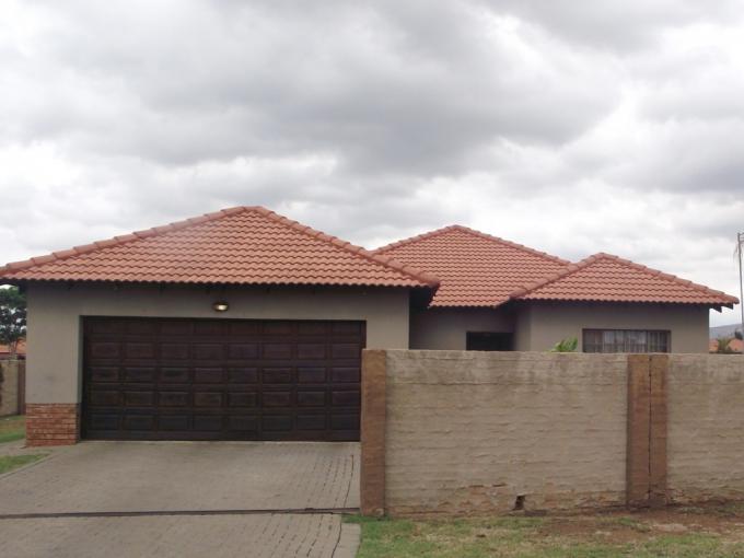 3 Bedroom House for Sale For Sale in Waterval East - MR658649