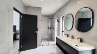 Main Bathroom - 11 square meters of property in Edenvale