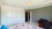 Main Bedroom - 22 square meters of property in Shallcross 