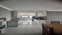 Kitchen - 11 square meters of property in Shallcross 