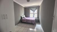 Bed Room 1 - 11 square meters of property in Shallcross 