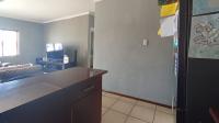 Kitchen - 11 square meters of property in Hesteapark