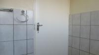 Bathroom 1 - 4 square meters of property in Meredale