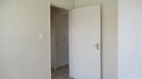 Bed Room 1 - 7 square meters of property in Meredale